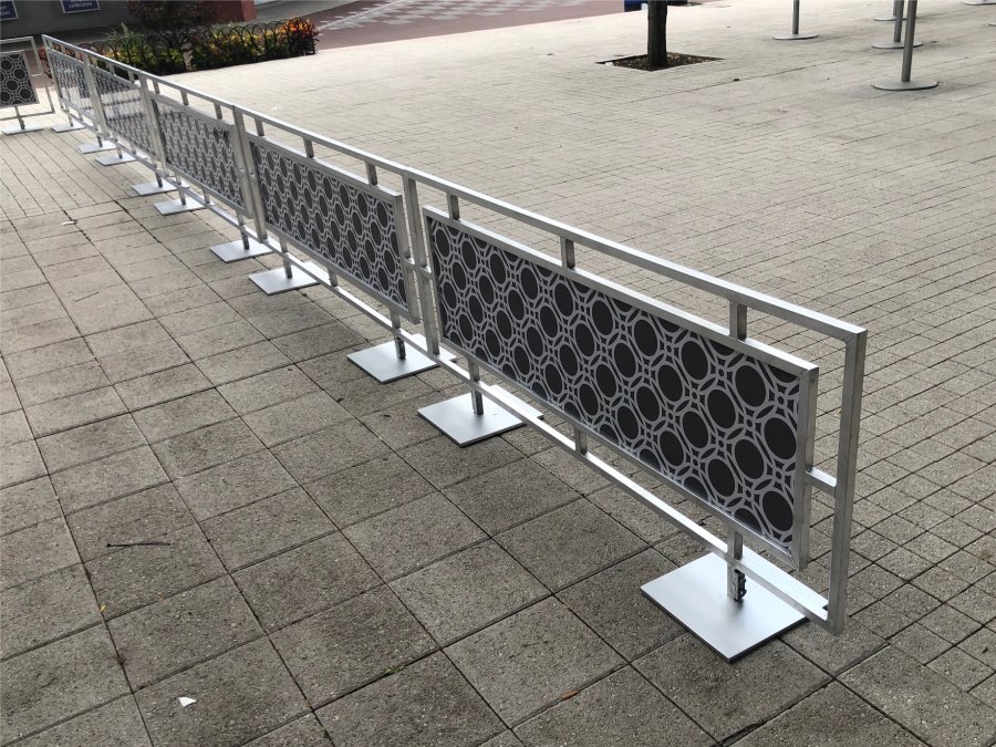 Sidewalk Barriers | Branded Cafe Barriers | Sidewalk Cafe Barricades |(14)