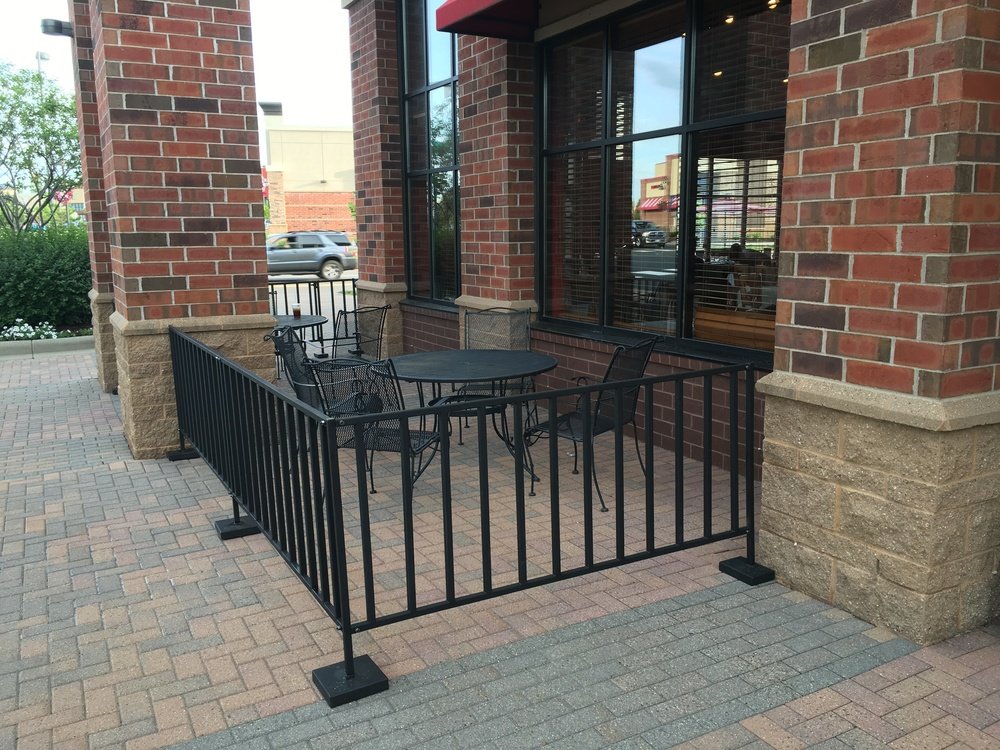 Sidewalk Cafe Barrier Style D Open Rail