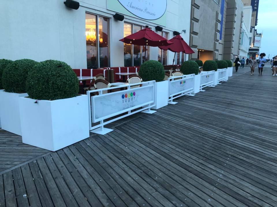 Sidewalk Cafe Barrier Style F Framed Aluminum Panel