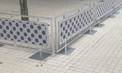 Sidewalk Barriers | Branded Cafe Barriers | Sidewalk Cafe Barricades |(2)